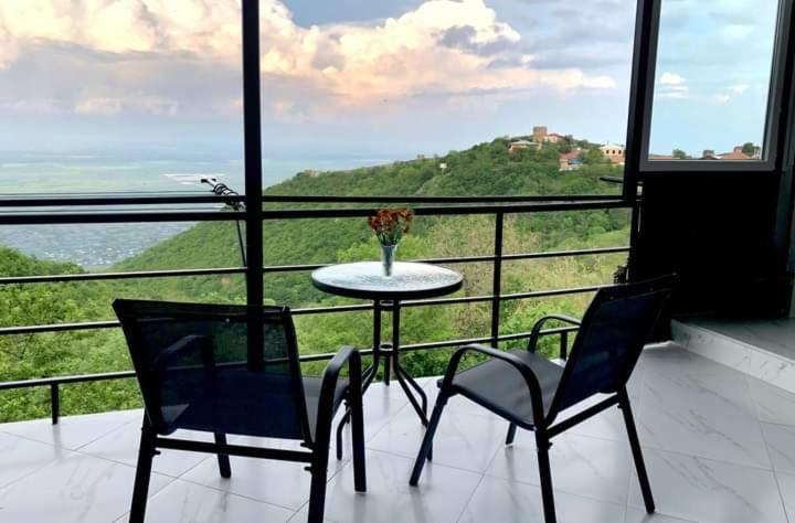 Hotel Martinichi Sighnaghi Esterno foto